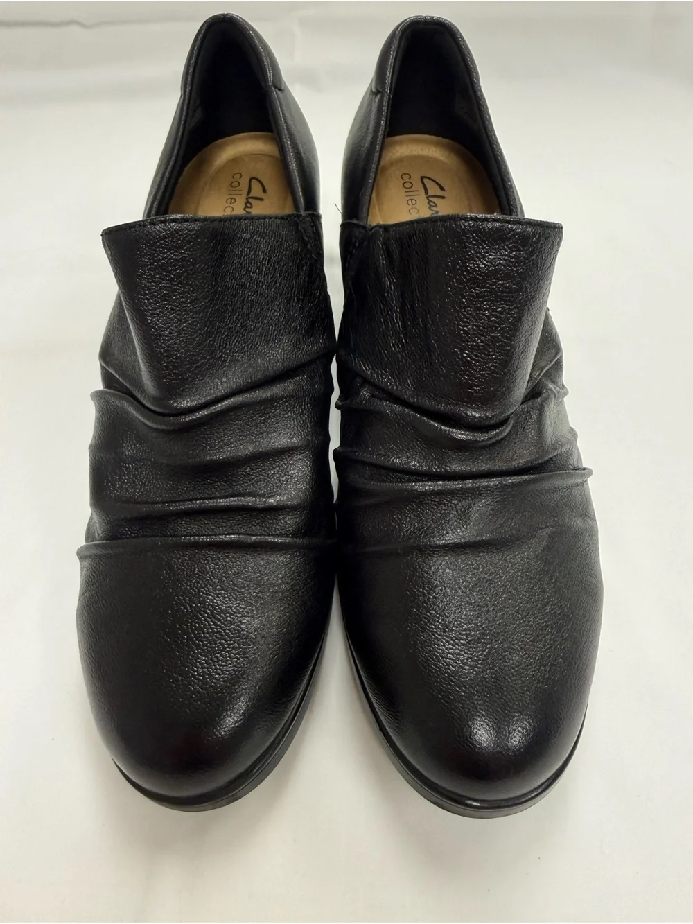 Clarks Collection Black Leather Comfort Heels Loafers‎ Slip On Shoes Womens 9 M